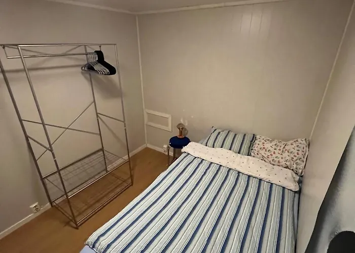 Apartamento Welcome To The With The Orange Door Tromsø