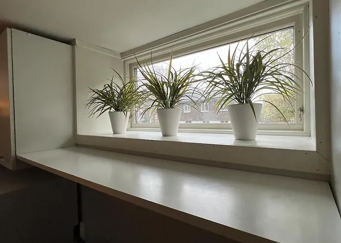 Welcome To The With The Orange Door Apartamento Tromsø