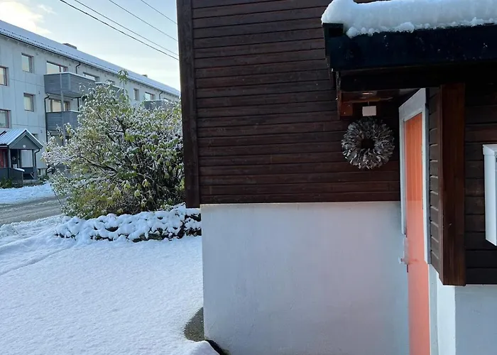 Welcome To The With The Orange Door Tromsø