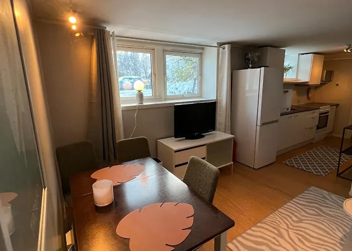 Welcome To The With The Orange Door Apartament